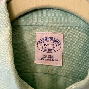 Brooks brothers green textured dress shirt EUC 15.5x33 medium